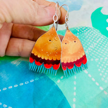 Load image into Gallery viewer, Ritzy Flowers Tin Earrings