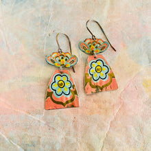 Load image into Gallery viewer, Vintage Pink Folk Flowers Drop Tin Earrings