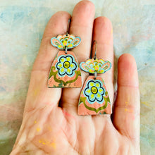 Load image into Gallery viewer, Vintage Pink Folk Flowers Drop Tin Earrings