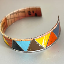 Load image into Gallery viewer, Ocean Shore Triangles Tesserae Tin Cuff