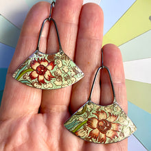 Load image into Gallery viewer, Fancy Flowers Fan Earrings