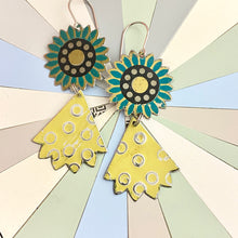 Load image into Gallery viewer, Stylized Blossoms &amp; Butter Earrings