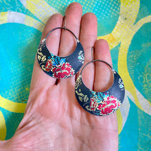 Load image into Gallery viewer, Bright Red Blossoms Crescent Circle Tin Earrings