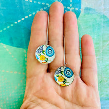 Load image into Gallery viewer, Tiny Flowers Medium Basin Earrings