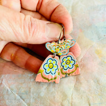 Load image into Gallery viewer, Vintage Pink Folk Flowers Drop Tin Earrings