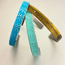 Load image into Gallery viewer, Narrow Turquoise Pendaflex Tin Cuff