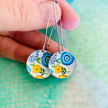 Load image into Gallery viewer, Tiny Flowers Medium Basin Earrings