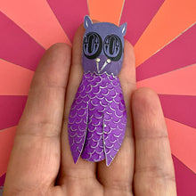 Load image into Gallery viewer, Quirky Owl V Upcycled Tin Brooch