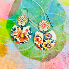 Load image into Gallery viewer, Orange Bouquets Circle Tin Earrings