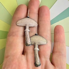 Load image into Gallery viewer, Wide Capped Mushroom Earrings