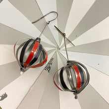 Load image into Gallery viewer, Twist &amp; Twirl Sphere Earrings