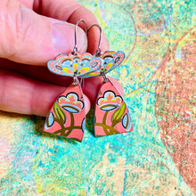 Load image into Gallery viewer, Vintage Pink Folk Flowers Drop Tin Earrings