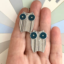 Load image into Gallery viewer, Striped Owl Earrings