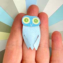 Load image into Gallery viewer, Quirky Owl VI Upcycled Tin Brooch