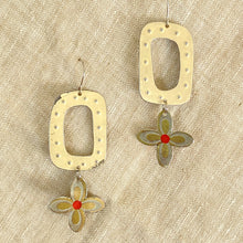 Load image into Gallery viewer, Mod Ecru &amp; Flowers Tin Earrings