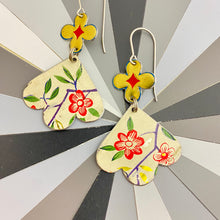 Load image into Gallery viewer, Little Golden Blossom Trefoil Earrings