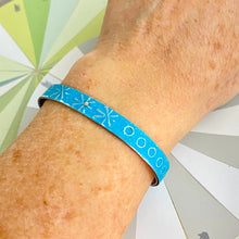 Load image into Gallery viewer, Narrow Turquoise Pendaflex Tin Cuff