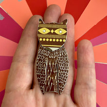 Load image into Gallery viewer, Quirky Owl X Upcycled Tin Brooch &amp; Pendant