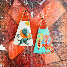 Load image into Gallery viewer, Diamond Jubilee Lion &amp; Dragon Long Fans Tin Earrings