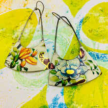 Load image into Gallery viewer, Big Blossoms Flowers Fan Tin Earrings