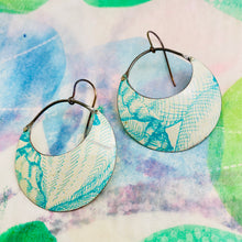 Load image into Gallery viewer, Aqua Avon Crescent Circles Tin Earrings