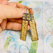Load image into Gallery viewer, Pale Peach Circle Flower Pattern Tin Rectangle Earrings