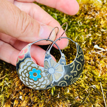 Load image into Gallery viewer, Zinnias on Midnight &amp; Gold Circles Upcycled Tin Earrings