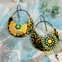 Load image into Gallery viewer, Big Cerulean &amp; Cream Crescent Circles Tin Earrings