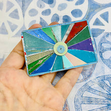 Load image into Gallery viewer, Retro Starburst Soft Cools Tin Belt Buckle