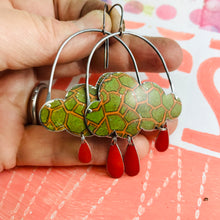 Load image into Gallery viewer, Olive Crackle Clouds &amp; Scarlet Rain Drops Zero Waste Tin Earrings
