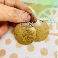 Load image into Gallery viewer, Shimmery Blossoms on Fawn Circles Tin Earrings